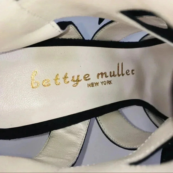 NWOB Bettye Muller Women's Swell Gladiator Sandals - Picture 12 of 14